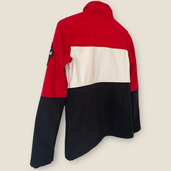 Team Canada 2014 Winter Games Olympic Team Jacket - Picture 8 of 13